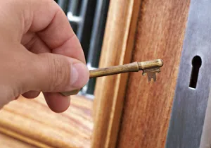 Super Locksmith Service Kissimmee, FL 407-269-8976 - change-locks-service