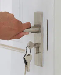 Super Locksmith Service Kissimmee, FL 407-269-8976 - re-key-locks