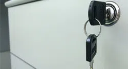 Super Locksmith Service Kissimmee, FL 407-269-8976 - unlocking-file-cabinet